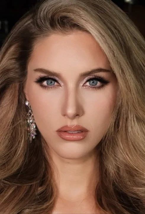 Người đẹp thi Hoa hậu Hoàn vũ khi đang mang thai 