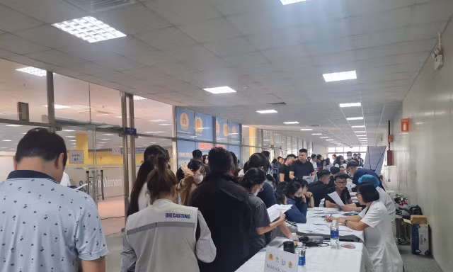 Khám sức khoẻ miễn phí cho công nhân ở Bắc Ninh