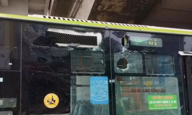 Hà Nội: Áp tiến độ kiểm định, dứt điểm sự cố rơi vữa ga Văn Khê