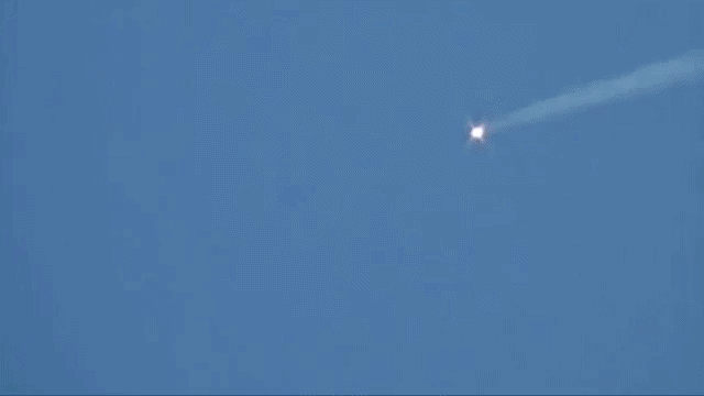 Iran tuyên bố 'san phẳng' các mục tiêu quân sự của Mỹ và Israel trong đợt trả đũa thứ 62