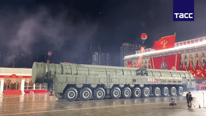 Triều Tiên trình làng tên lửa liên lục địa Hwasong-20 trong cuộc duyệt binh quy mô lớn