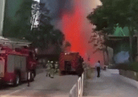 Trung Quốc: Lửa cháy dữ dội tại tòa nhà cao tầng ở Hồng Kông, nhiều người mắc kẹt