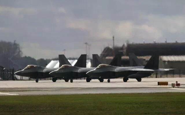 Mỹ Triển Khai 12 Tiêm Kích Tàng Hình F-22 Tại Israel Giữa Lúc Căng Thẳng Với Iran