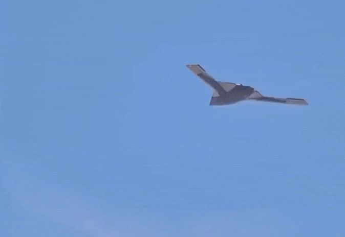 Rộ tin Trung Quốc thử nghiệm máy bay chiến đấu tàng hình không người lái