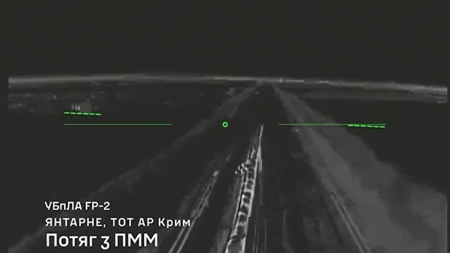 Ukraine tập kích tàu chở nhiên liệu Nga ở Crimea