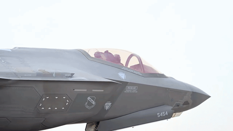 Mỹ tái vũ trang trong thời gian ngừng bắn, cảnh báo sẵn sàng chiến đấu