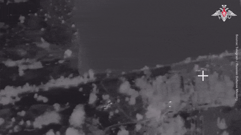 Khoảnh khắc tên lửa Iskander Nga tập kích điểm phóng UAV của Ukraine