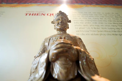 Đại diện Sở Văn hóa và Thể thao TP.HCM cho biết các đơn vị đang phối hợp với các cơ quan chức năng và nhà sưu tập để bảo vệ, lưu giữ và phát huy giá trị của các bảo vật quốc gia.