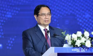 Thủ tướng: 'Đi lên từ bàn tay, khối óc, mảnh đất, khung trời, cửa biển của mình'