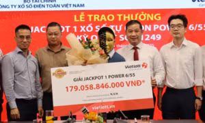 Nam giáo viên trúng Vietlott hơn 179 tỷ đồng