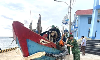 Đặc khu Cồn Cỏ di dời gần 400 quân, dân vào hầm trú ẩn tránh bão số 5