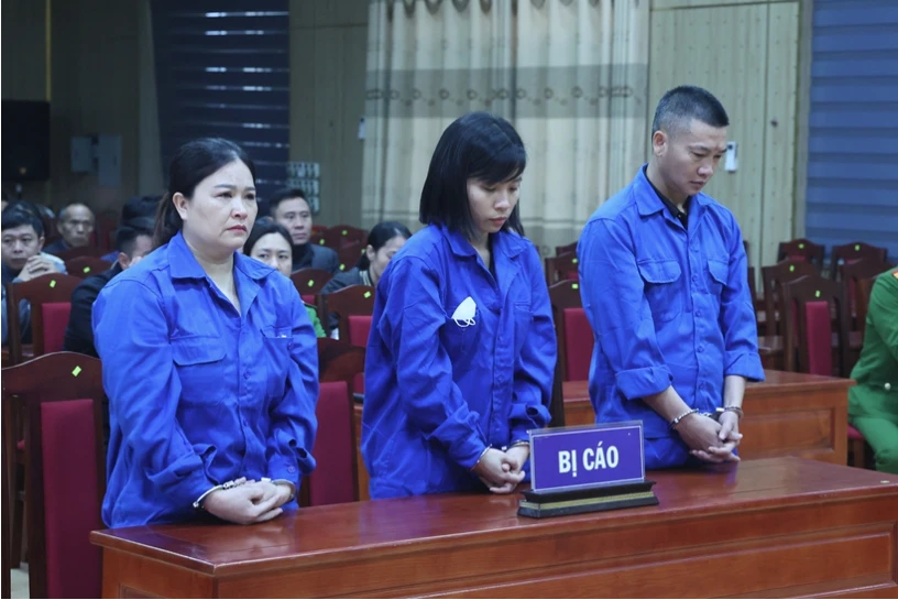 Xét xử lưu động vụ buôn bán pháo nổ: Ba bị cáo nhận án 5 năm tù