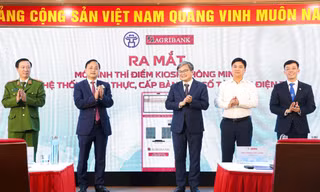 Agribank lan tỏa giá trị số từ mô hình Kiosk thông minh phục vụ hành chính công