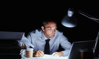 Làm việc ca đêm có làm tăng nguy cơ mắc bệnh ung thư? 