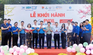 PVOIL tổ chức 25 chuyến xe miễn phí đưa hơn 1.000 sinh viên về quê đón Tết Xuân Bính Ngọ 2026