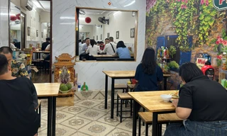 Không biết đọc báo cáo, dữ liệu: Chủ quán chật vật trong thời công nghệ lên ngôi