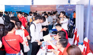 HUTECH TECHSHOW 2025: Gần 70 doanh nghiệp 'săn' nhân tài giữa vườn ươm nhân lực trẻ