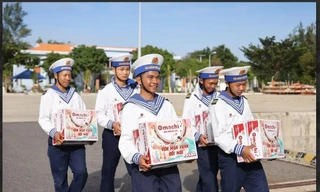 Omachi gửi Tiếng Trống Hội Xuân ra Trường Sa chúc mùa xuân đổi mới