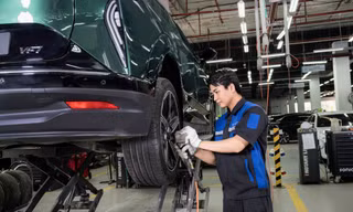 Chủ xe điện VinFast: “Nuôi 3 xe điện rẻ hơn 1 xe dầu”