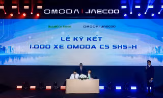 Omoda & Jaecoo ký kết đơn hàng 1.000 xe super hybrid C5 SHS-H ngay trong ngày ra mắt