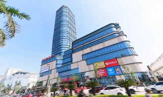 Không khí lễ hội bùng nổ ngày khai trương TTTM Vincom thứ 90 – Vincom Plaza Vinh