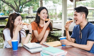 Giữa tháng ví mỏng, mùa thi cận kề: Cách sinh viên vẫn ăn ngon, nạp đủ năng lượng là đây 