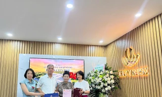 Chủ đầu tư Bắc Thăng Long - Thành Đồng bàn giao sổ đỏ cho cư dân City Rise 