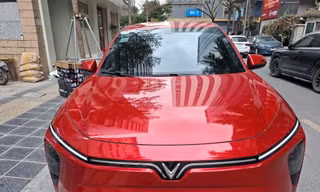 Chủ xe nói về quyết định chọn Limo Green: Chở gia đình ổn, chạy dịch vụ 'ra tiền đều'