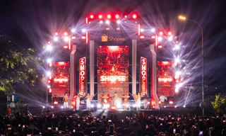 Shopee mang đại nhạc hội đến với công nhân mùa cuối năm