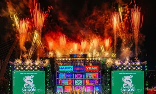 Bia Saigon Special đem cơn mưa 'Lộc special' đến hàng ngàn khán giả tại đêm countdown HOZO CITY TẾT FEST 2025