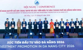Tiến sĩ Nguyễn Thị Phương Thảo kêu gọi các nhà đầu tư toàn cầu cùng đến, cùng tin và cùng kiến tạo Đà Nẵng