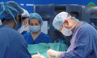 Triển vọng mới trong chẩn đoán, điều trị và quản lý ung thư vú