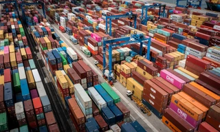 Khi doanh nghiệp tư nhân giải bài toán điểm nghẽn logistics 