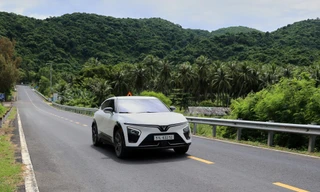Cơ hội cuối để sở hữu mẫu C-SUV “toàn năng” VinFast VF 7 với giá tốt nhất năm