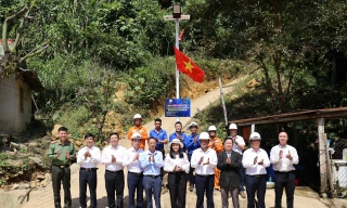 EVNCPC thắp sáng vùng cao Trà Vân ngày áp Tết