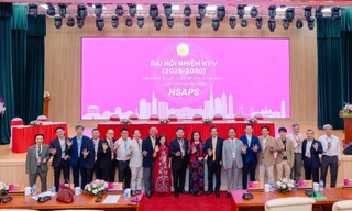 Túi ngực Cereform - Sản phẩm gây ấn tượng tại HSAPS 2025