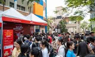 J&T Express kết nối tương lai logistics: từ nguồn nhân lực đến nền tảng số tại Valoma Logfair 2026