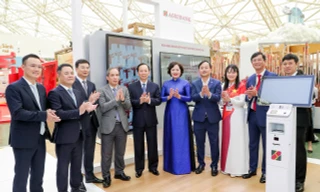 Agribank chủ động kiến tạo ngân hàng số, đưa dịch vụ đến từng người dân