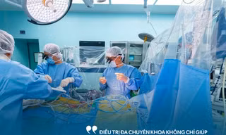 Quyết định đột phá trong phòng mổ, cứu bệnh nhân lóc tách động mạch chủ cận kề "cửa tử"