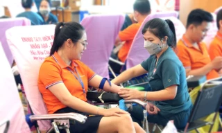 Sacombank tiếp nối hành trình 'Chia sẻ từ trái tim' 2025