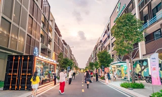 Sài Gòn những ngày giáp Tết: Tìm thấy 'lối tắt' thoát kẹt xe ngay tâm điểm khu Đông