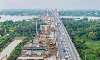 Mở rộng cao tốc TP.HCM - Long Thành: Thi công cầm chừng tại cửa ngõ TP.HCM vì “kẹt” mặt bằng 