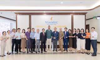Vinmec đưa chuyên gia hàng đầu thế giới đến Việt Nam đào tạo chuyên sâu về y học bào thai