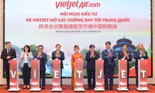 Vietjet và SPDB Financial Leasing ký kết thoả thuận tài trợ thuê mua 10 tàu bay Comac