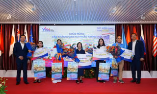 Chủ nhân Vàng ký đã xuất hiện, mùa vàng mới đang bắt đầu cùng Vikki Digital Bank