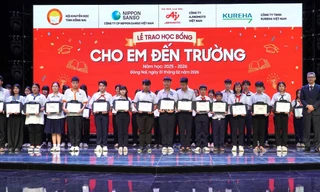 Ajinomoto Việt Nam và hơn 2 thập kỉ tiếp sức học sinh khó khăn đến trường