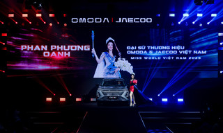 Hoa hậu Phan Phương Oanh trở thành đại sứ thương hiệu của Omoda & Jaecoo Việt Nam tại lễ ra mắt xe super hybrid C5 SHS-H