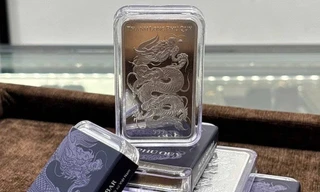 Giá bạc thỏi Phú Quý đã tăng 157% sau 1 năm