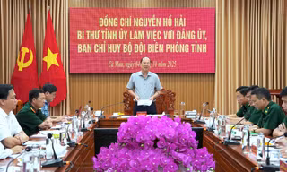 Cà Mau tăng cường mạnh mẽ chống IUU, chung tay gỡ 'thẻ vàng'