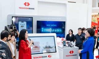 Techcombank ghi dấu ấn tại 'Triển lãm thành tựu đất nước'